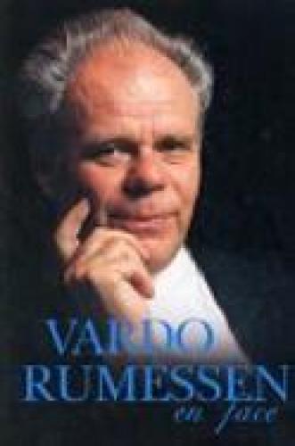 Vardo Rumessen en face