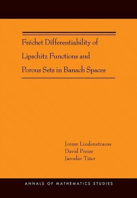 Fréchet Differentiability of Lipschitz Functions and Porous Sets in Banach  Spaces
