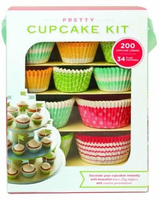 Pretty Cupcake Kit: Decorate Your Cupcakes Instantly with Beautiful Liners, Flag Toppersm, and  Creative Presentation