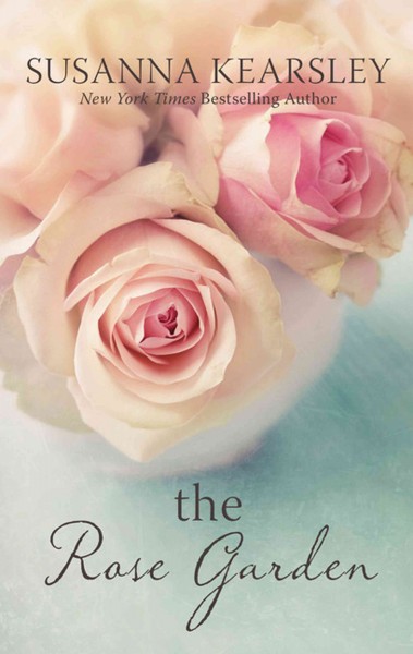Rose Garden: A Novel Large type / large print edition