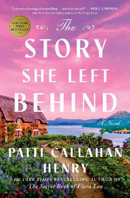 Story She Left Behind: A Novel