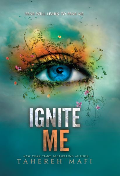 Ignite Me Large type / large print edition