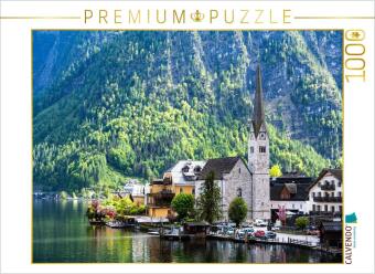 CALVENDO Puzzle Ein Blick auf die Kirche von Hallstatt | 1000 Teile Lege-Größe 64x48cm Foto-Puzzle für glückliche Stunde